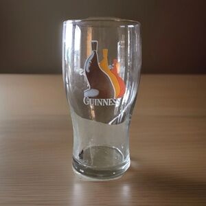 Vintage Guinness Seals Pint Beer Glass